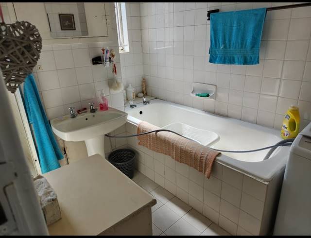 2 BEDROOM FLAT FOR SALE IN GLENWOOD